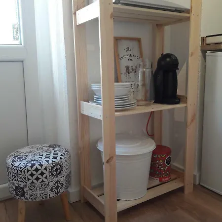 Apartment Bay By Nau